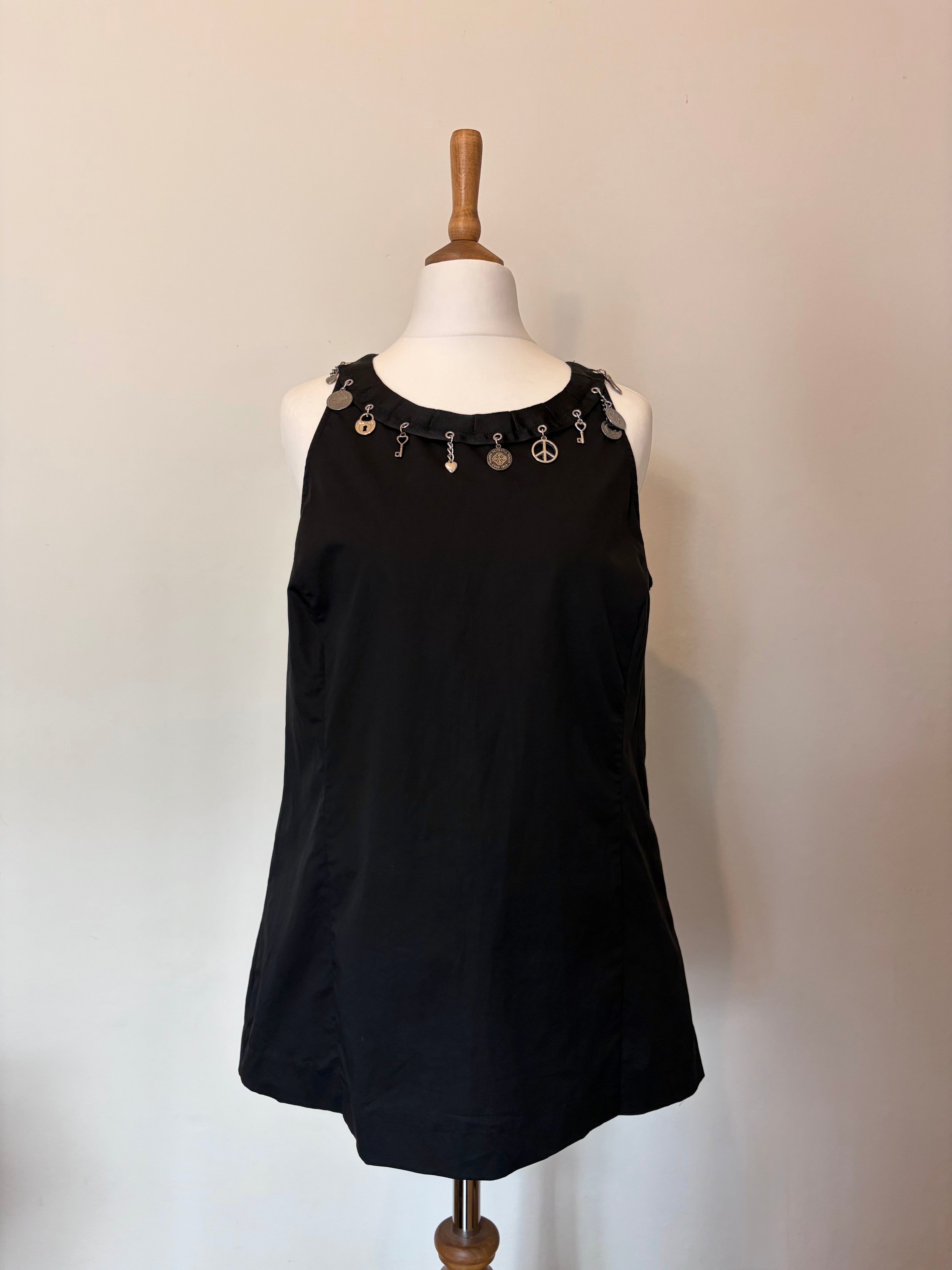 Moschino charm detail top