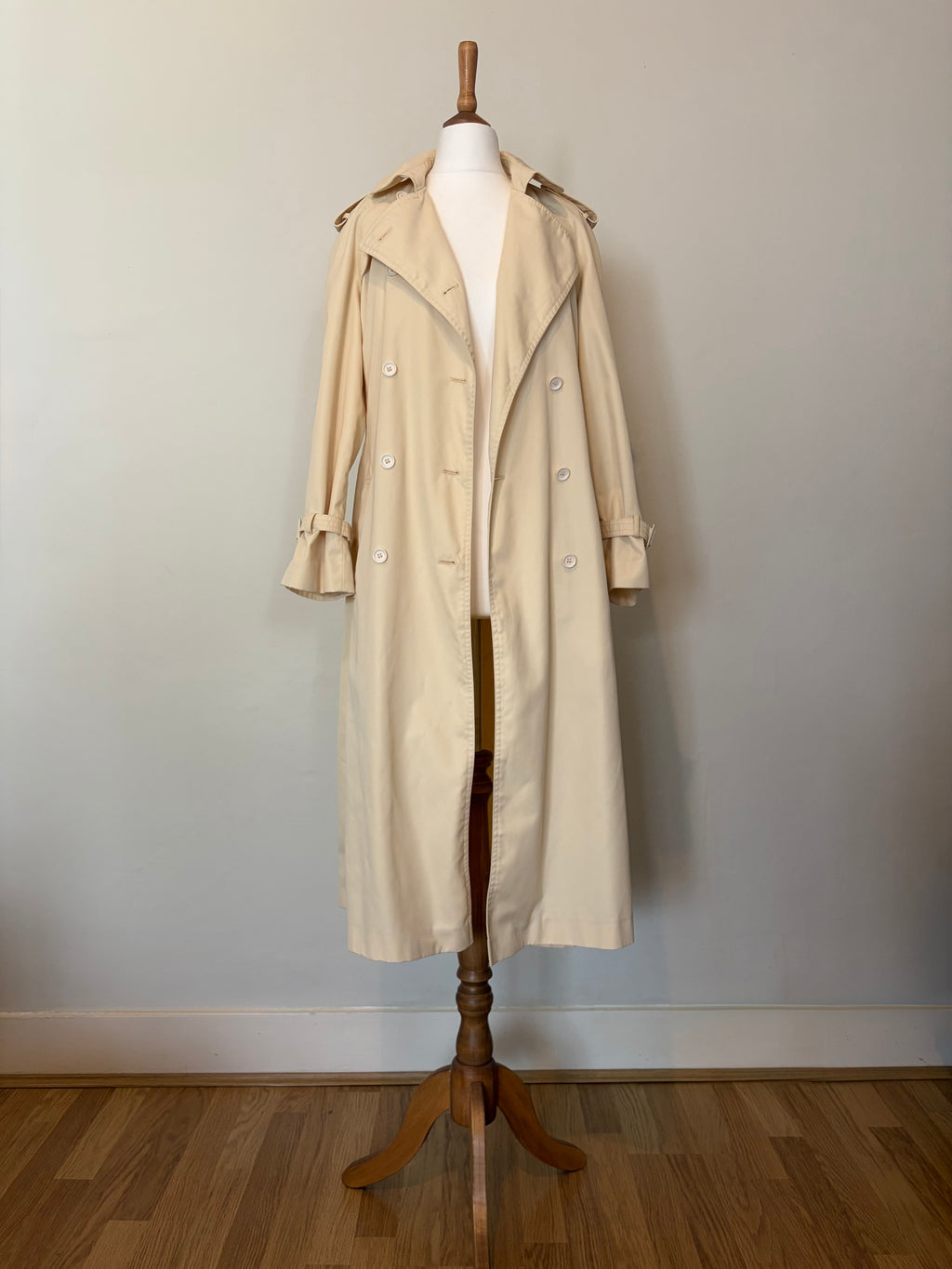 1980s white belted trench coat
