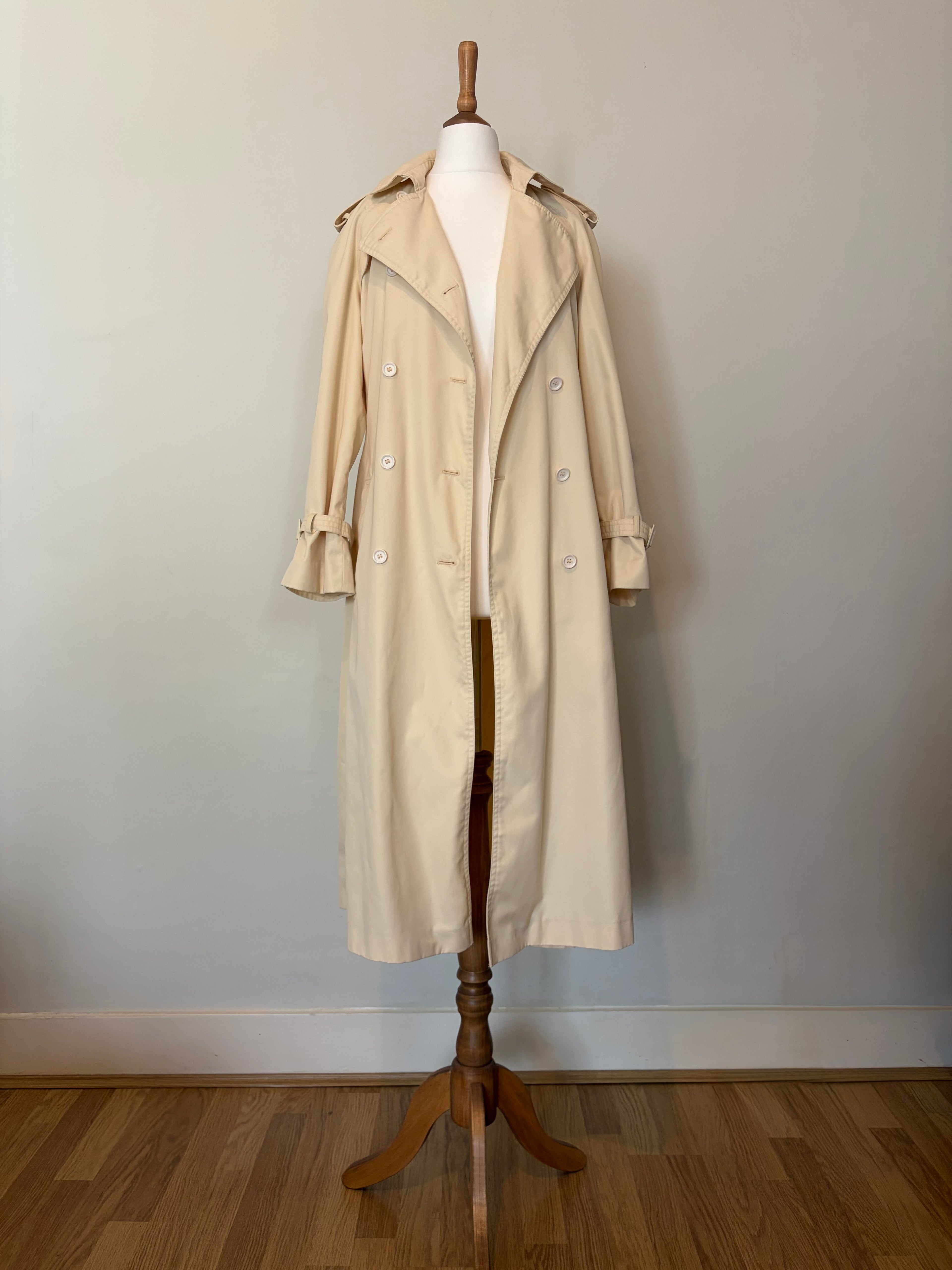 1980s white belted trench coat