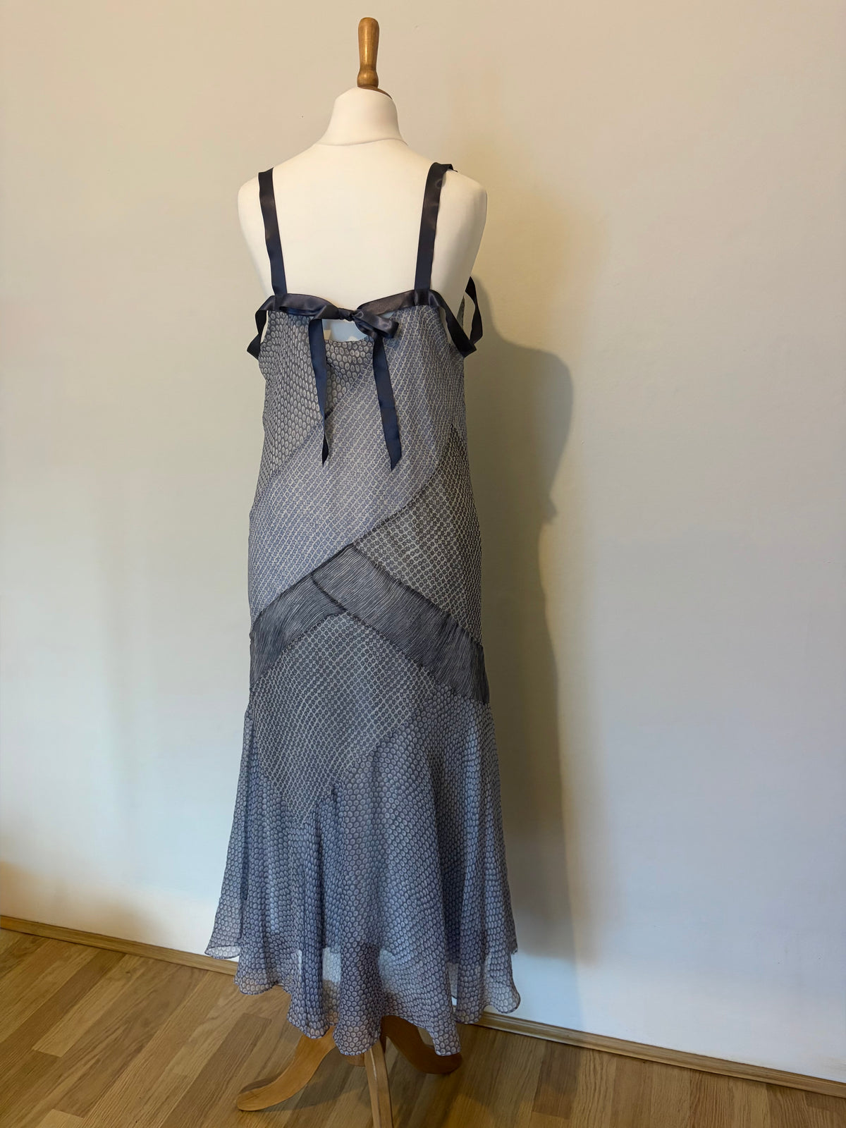 Silk ribbon detail grey dress