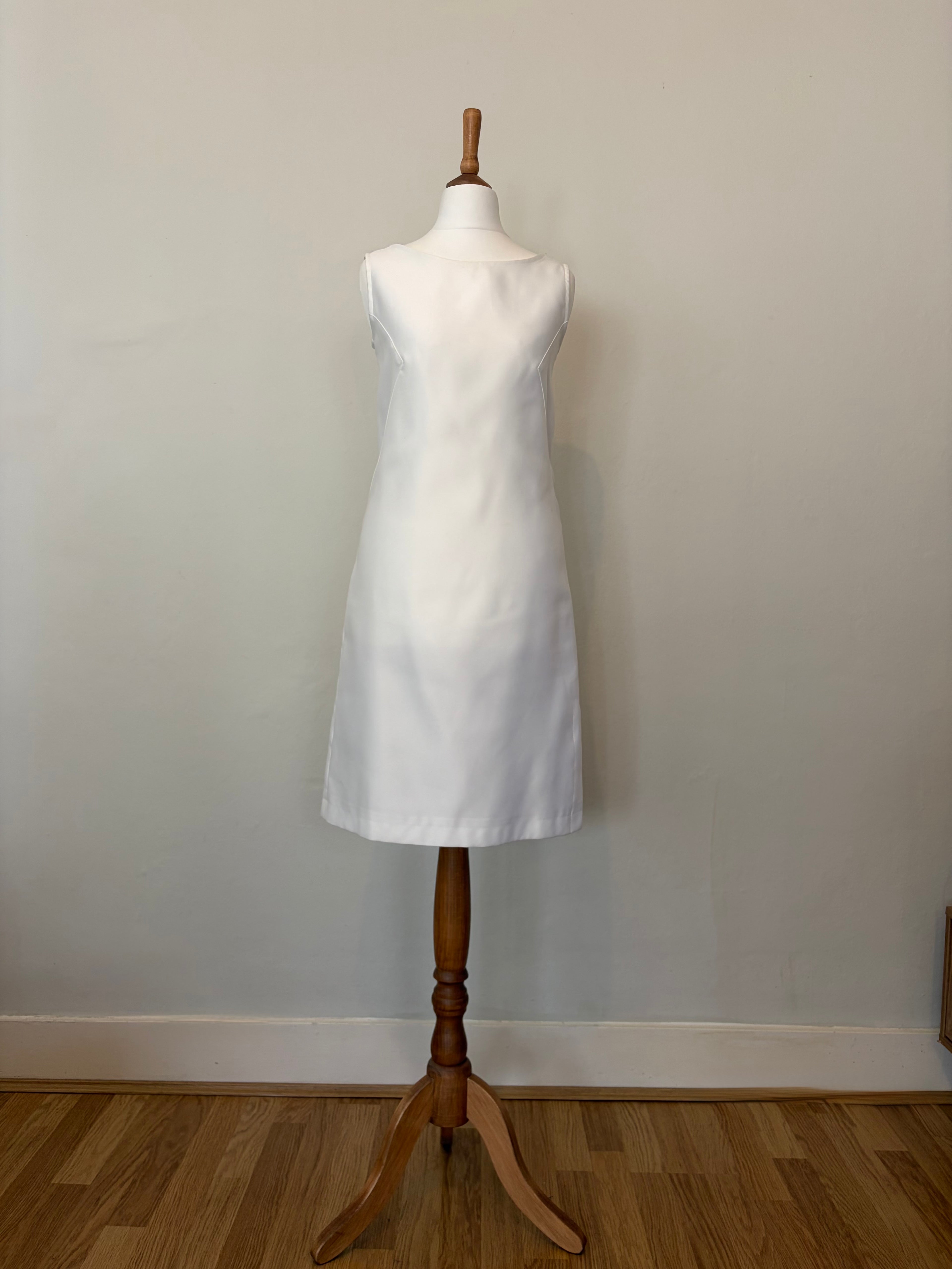 Vintage white shift dress