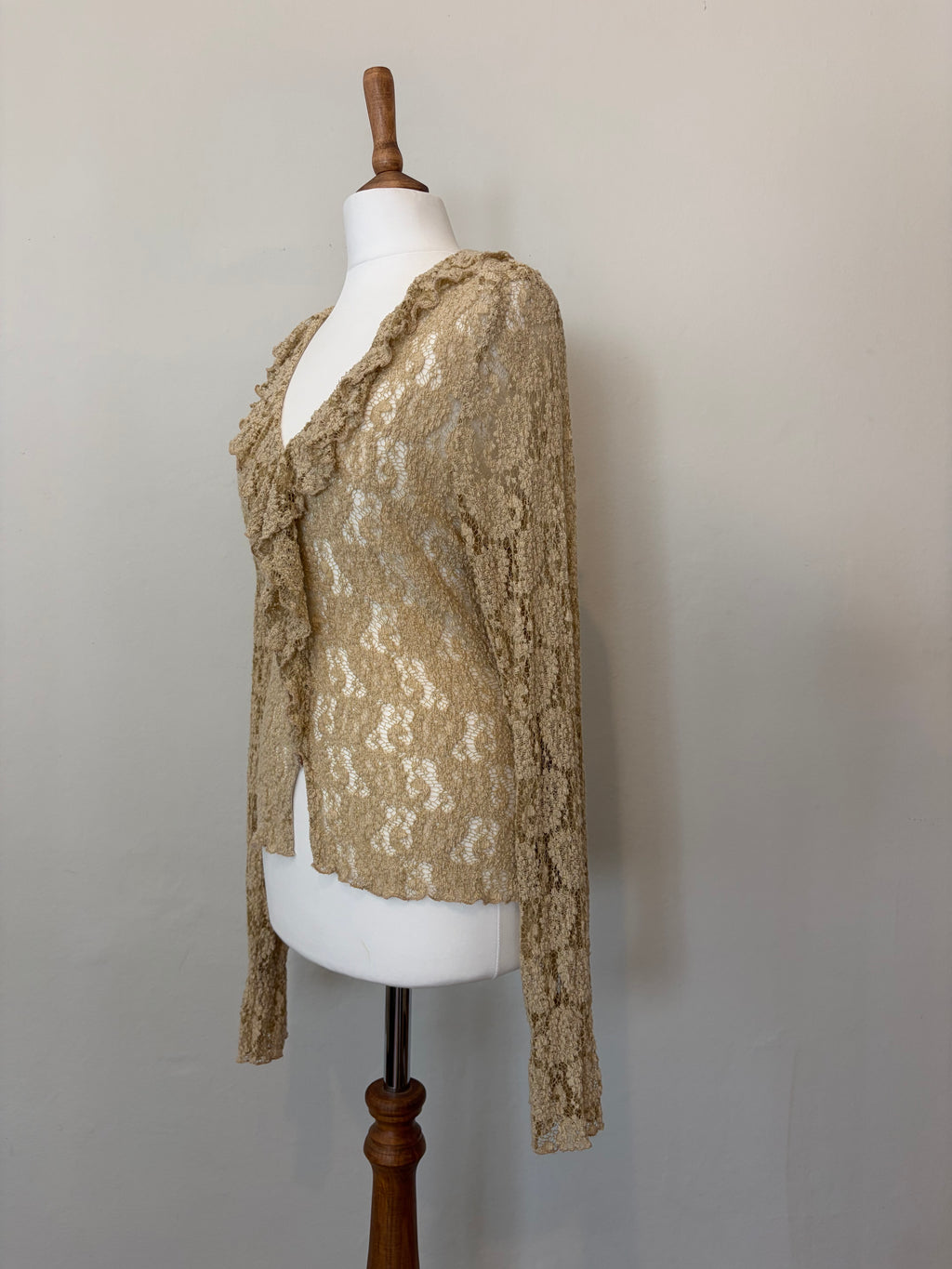 Vintage '90s lace blouse with ruffle detail