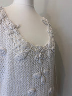 Cotton crochet top with flower details