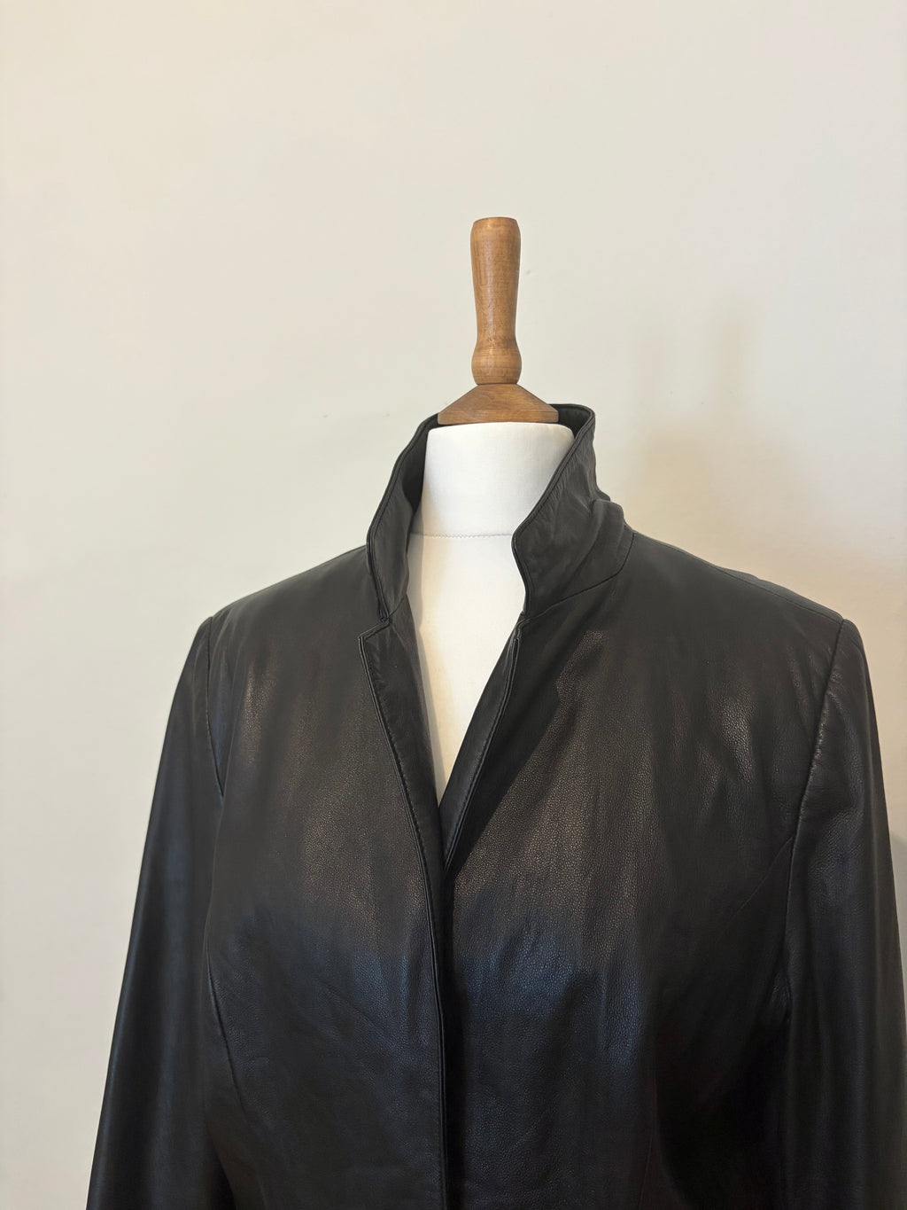 Black 90s leather blazer