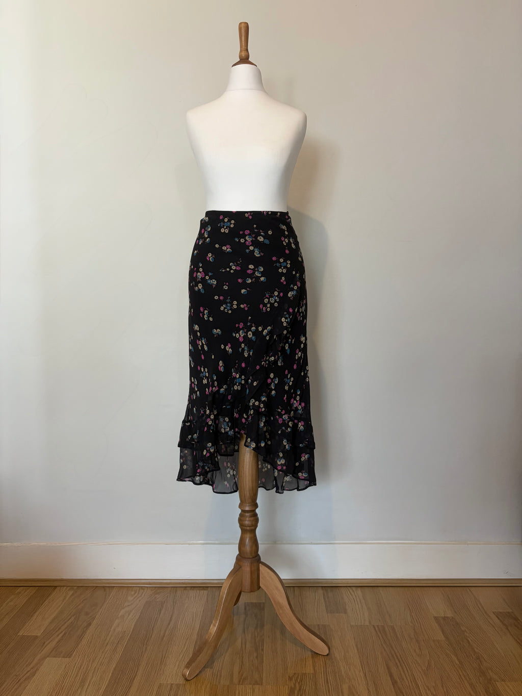 100% silk black floral skirt
