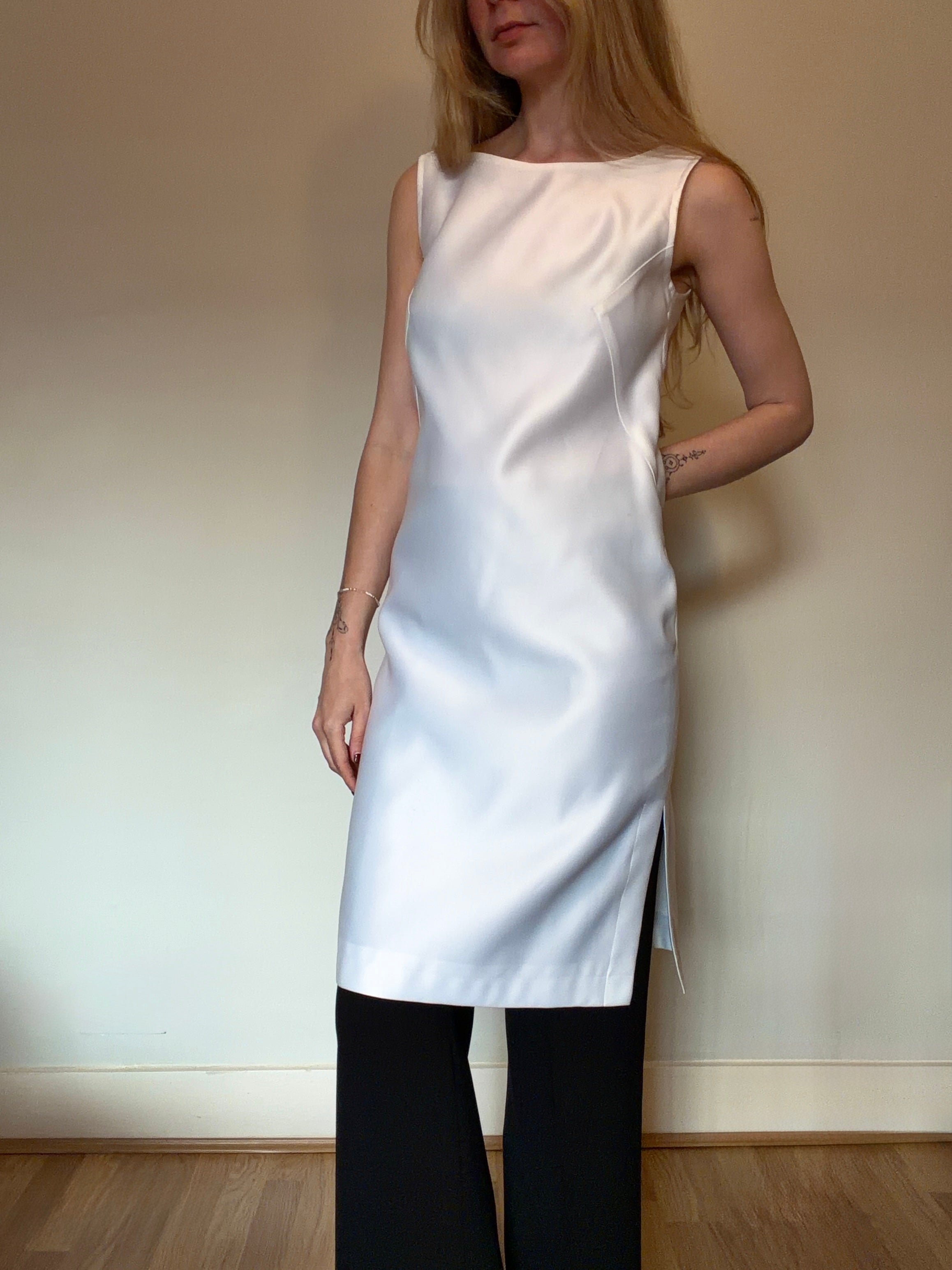Vintage white shift dress