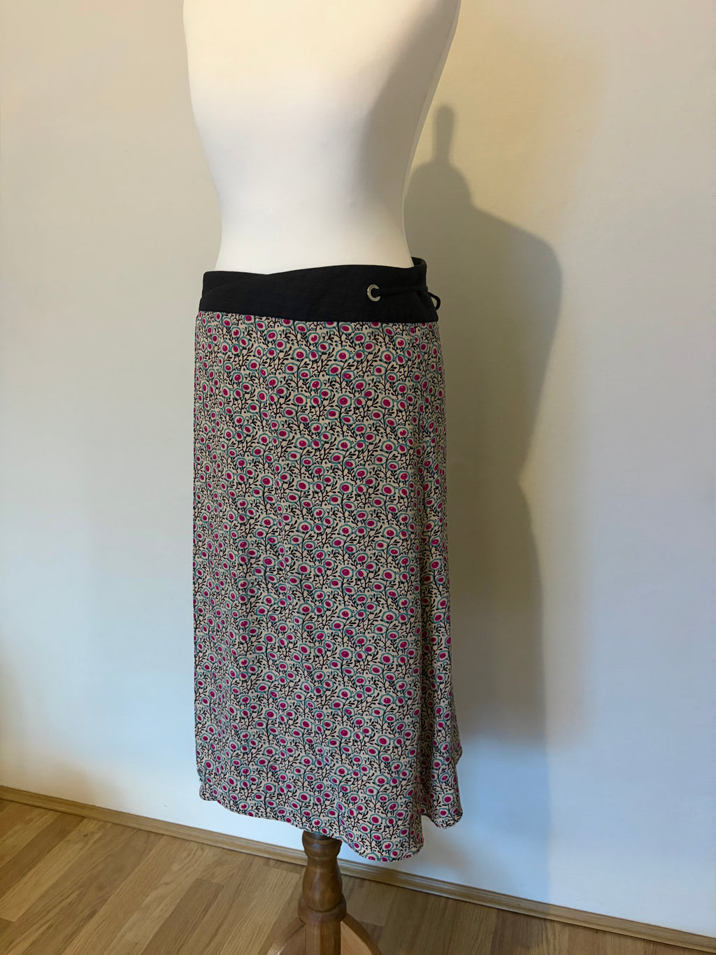 100% Silk floral wrap skirt