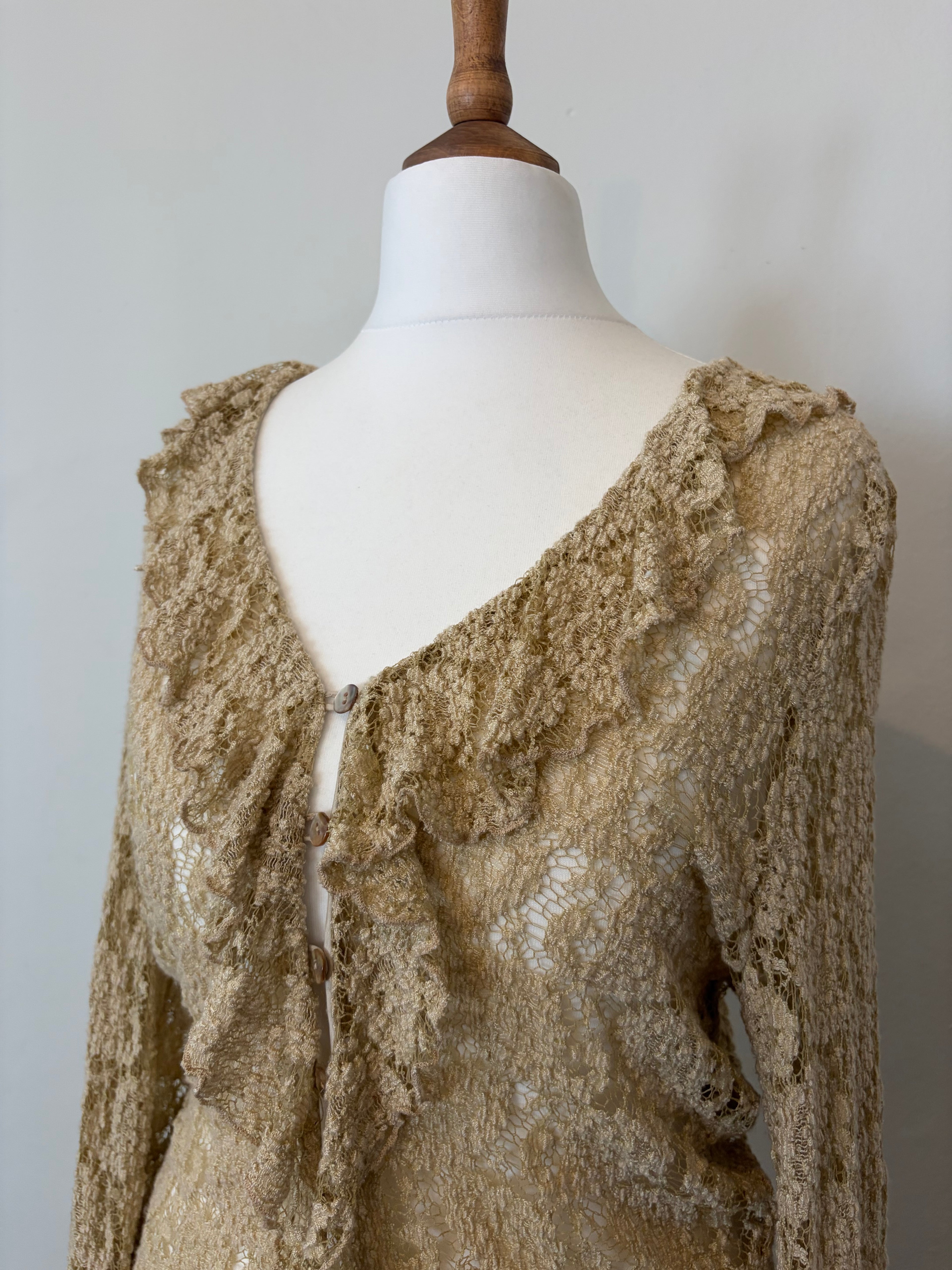 Vintage '90s lace blouse with ruffle detail