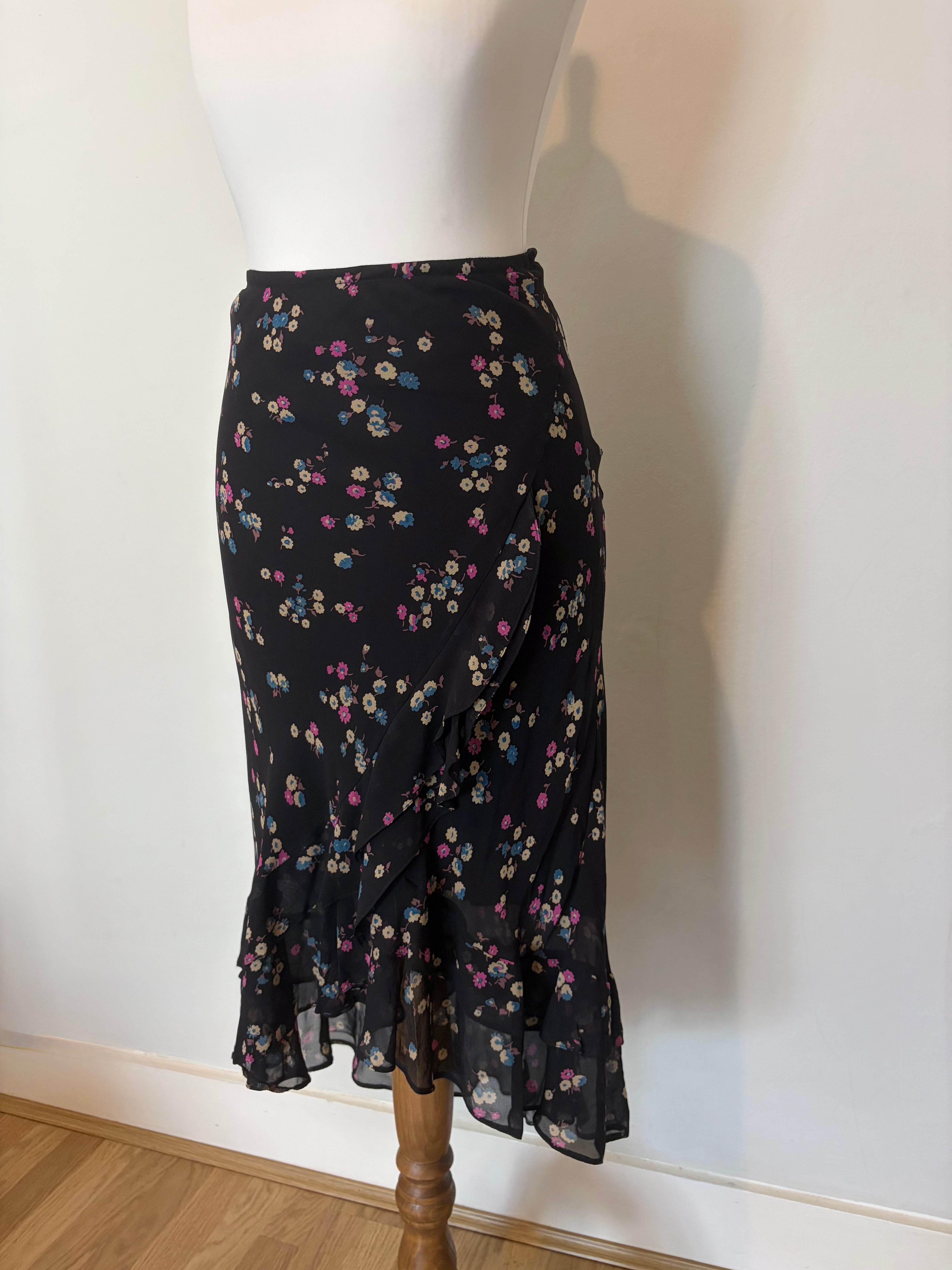 100% silk black floral skirt