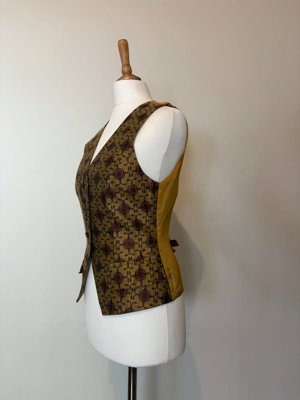 Gold jacquard waistcoat