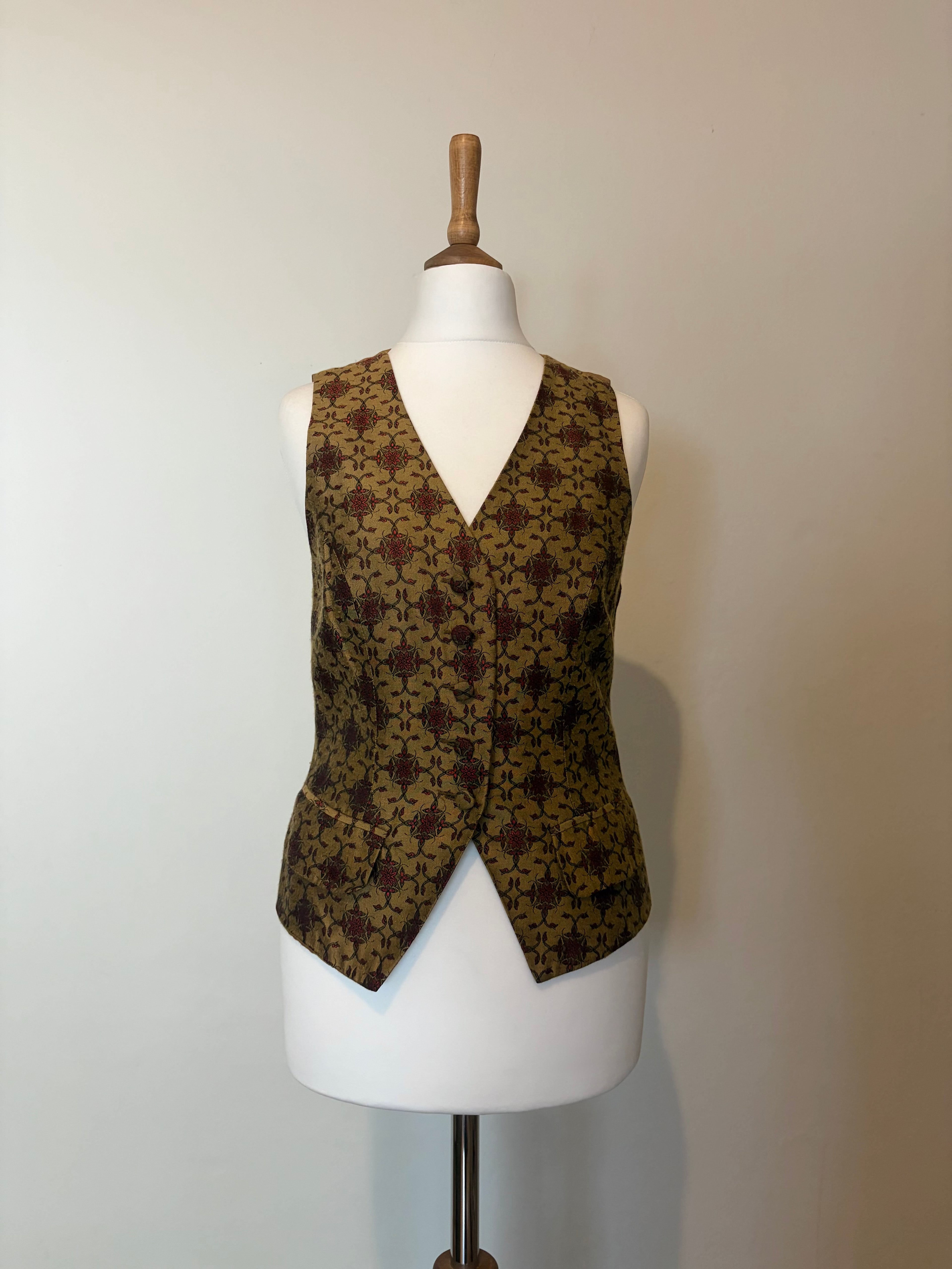 Gold jacquard waistcoat