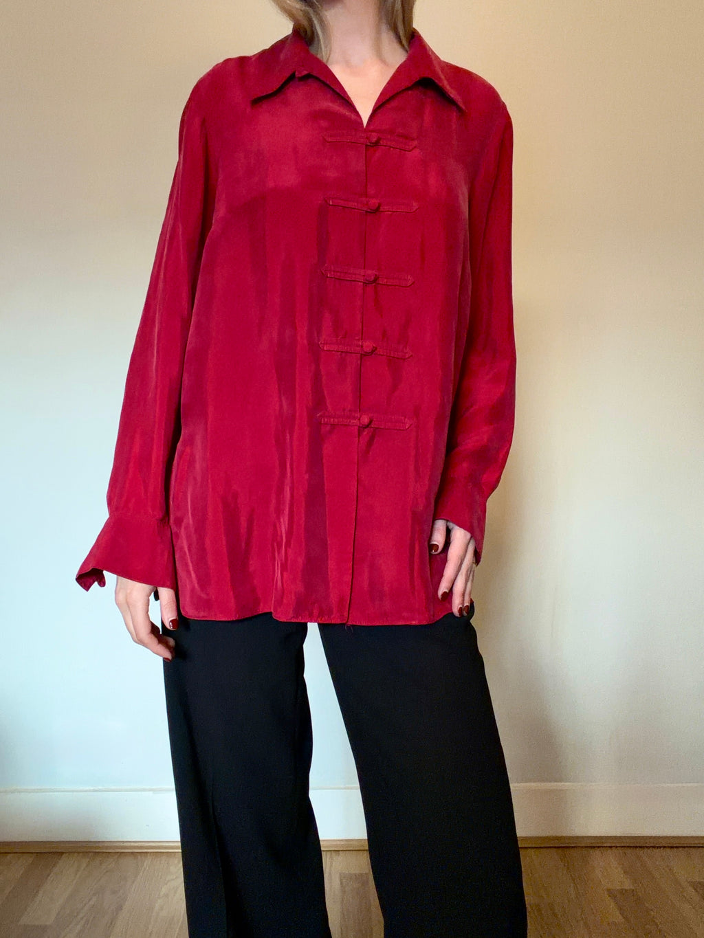 Red 100% cupro shirt with button detail