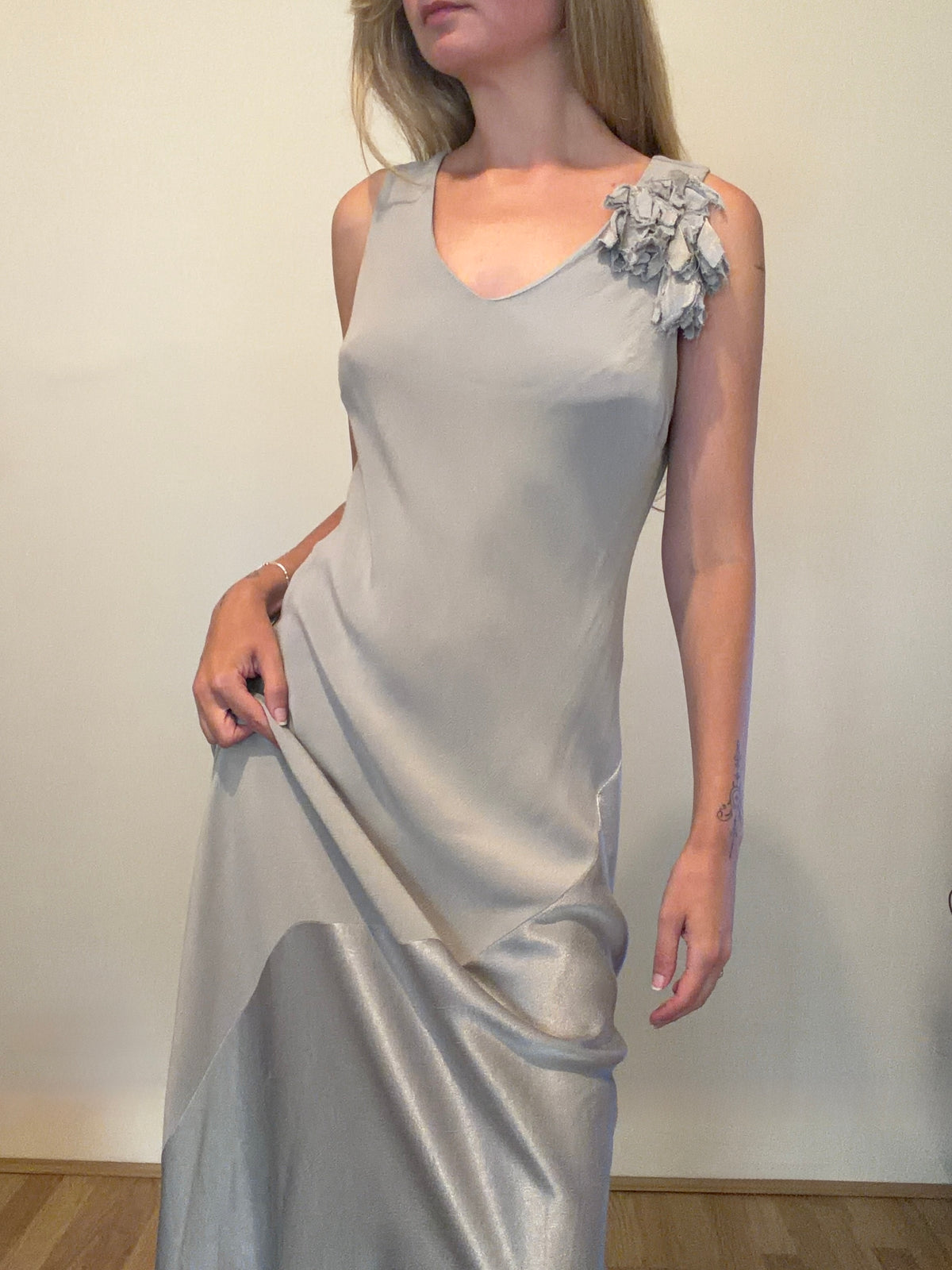 Grey corsage detail dress