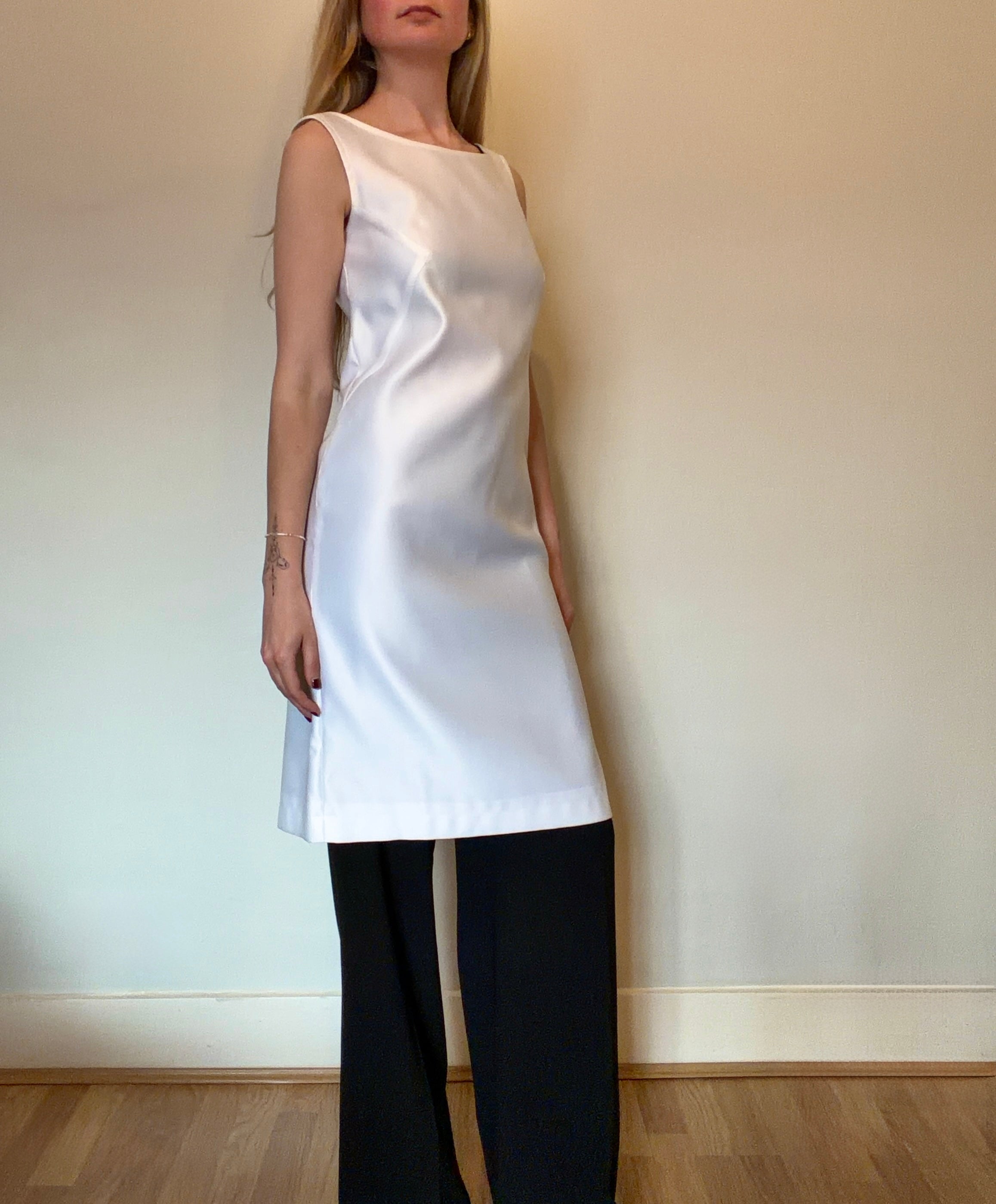 Vintage white shift dress