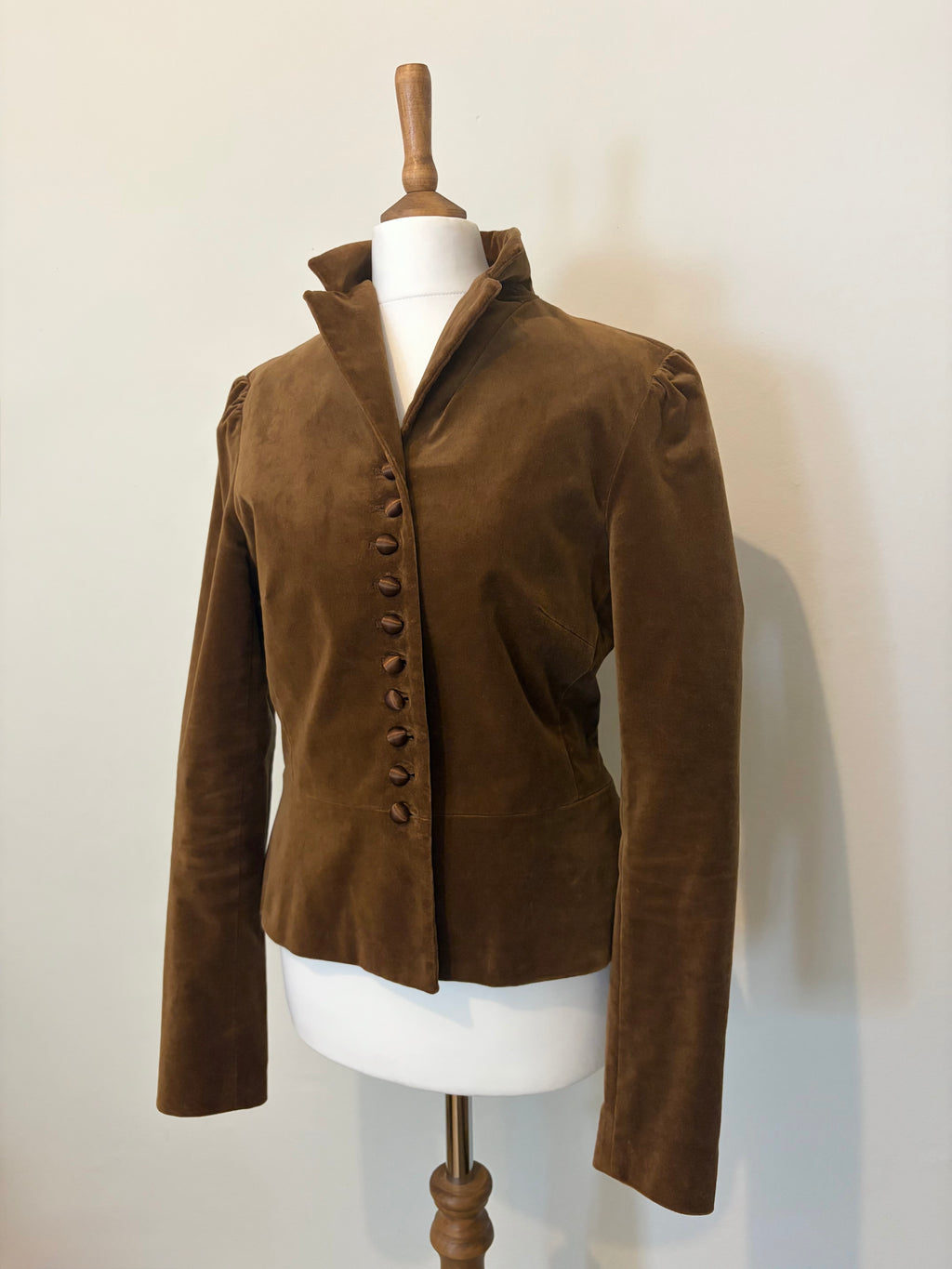 Brown button-up velvet jacket