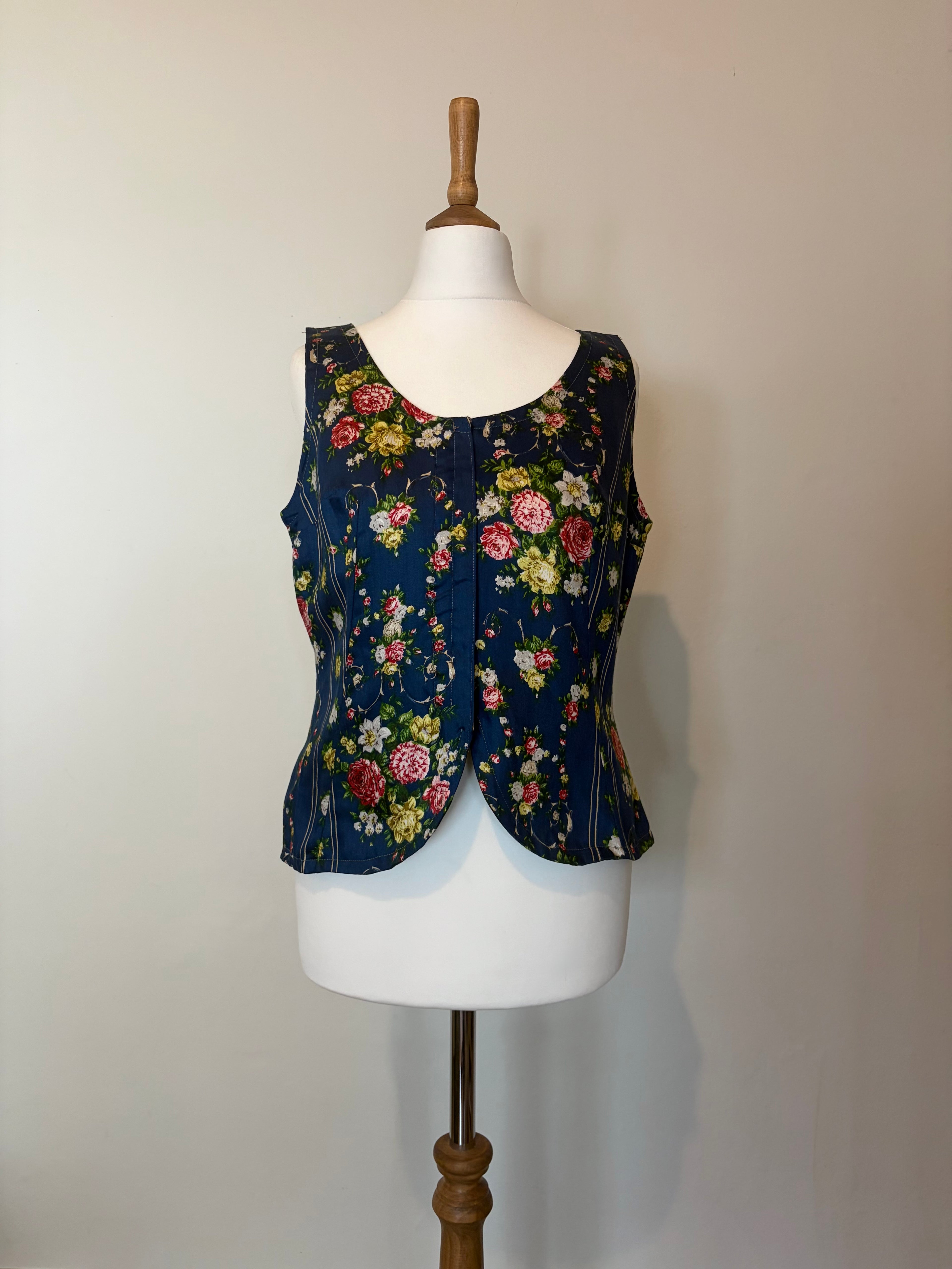 Vintage floral corset style top