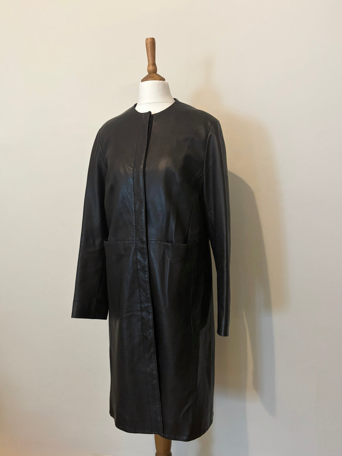2000s long leather coat