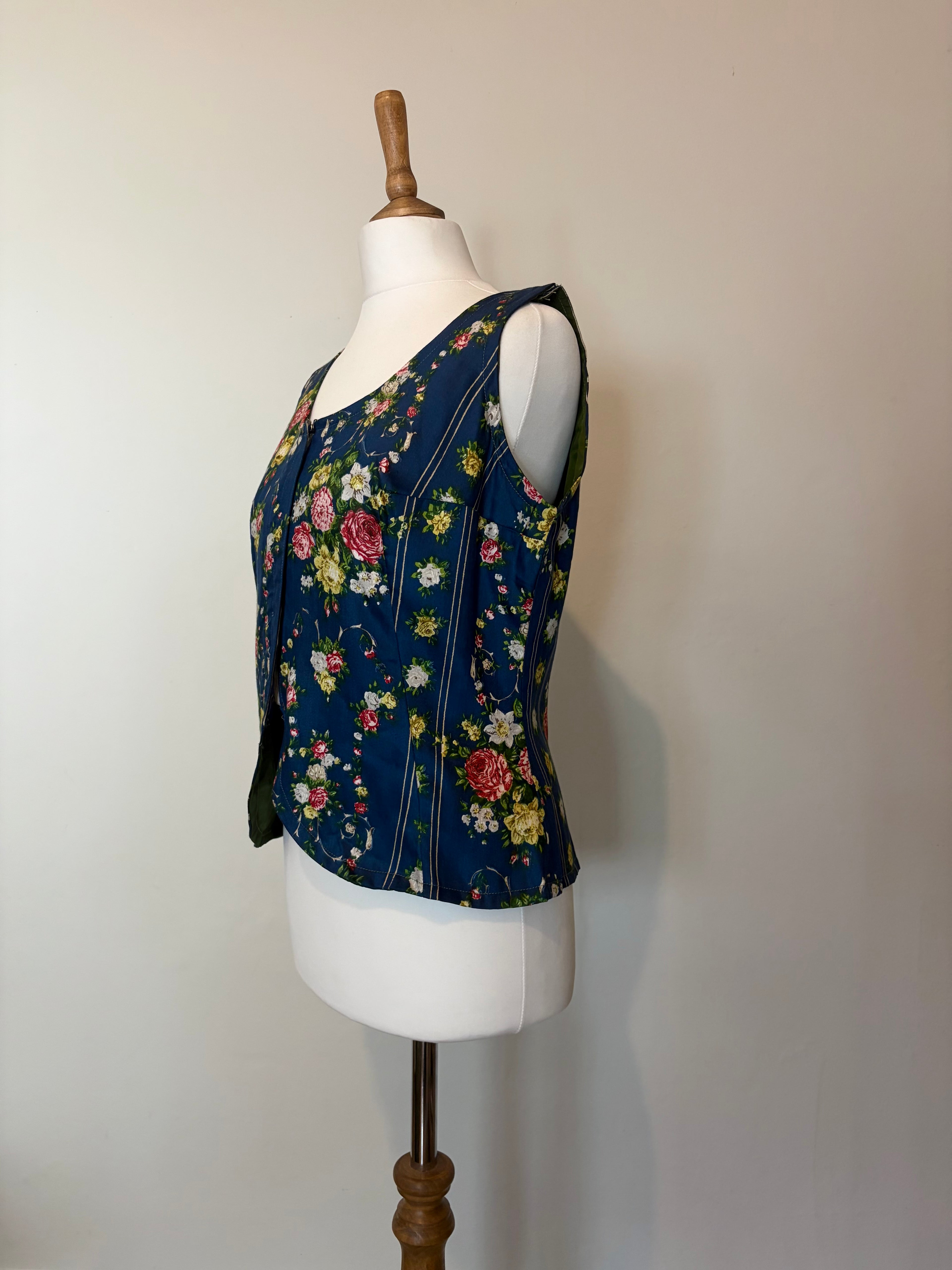 Vintage floral corset style top