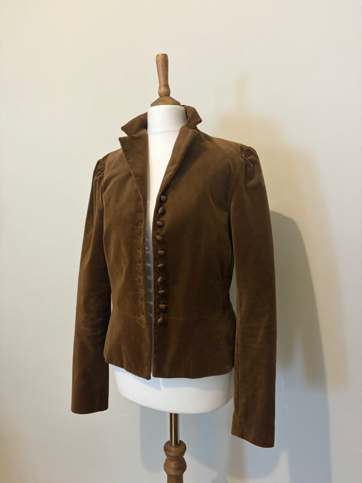 Brown button-up velvet jacket