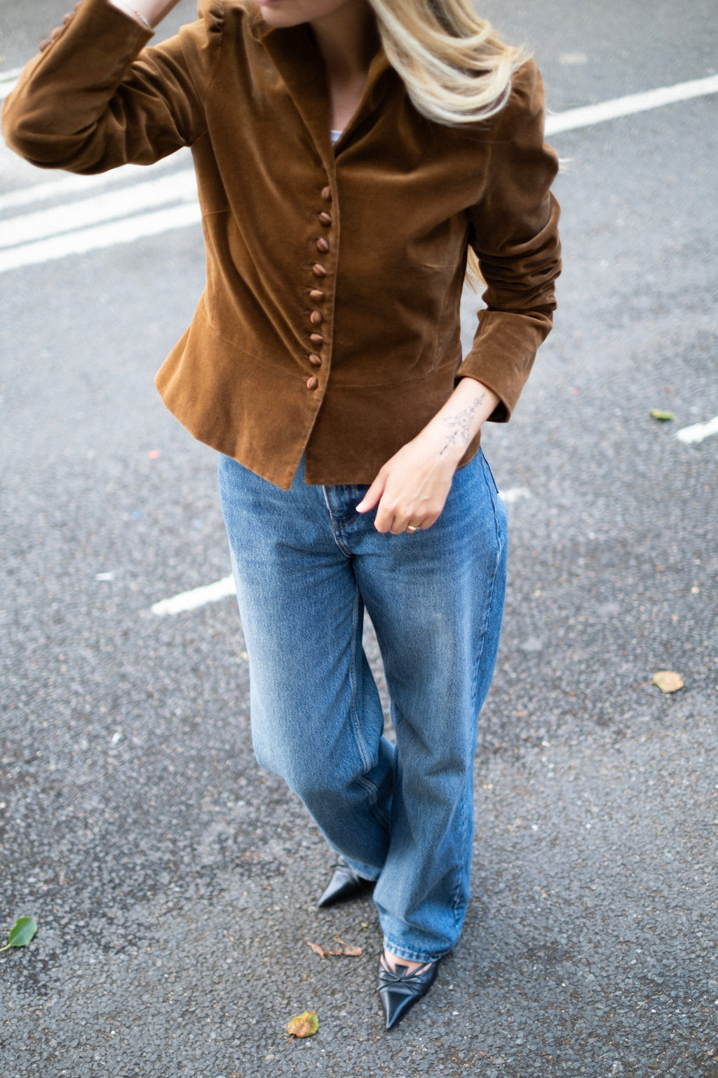 Brown button-up velvet jacket