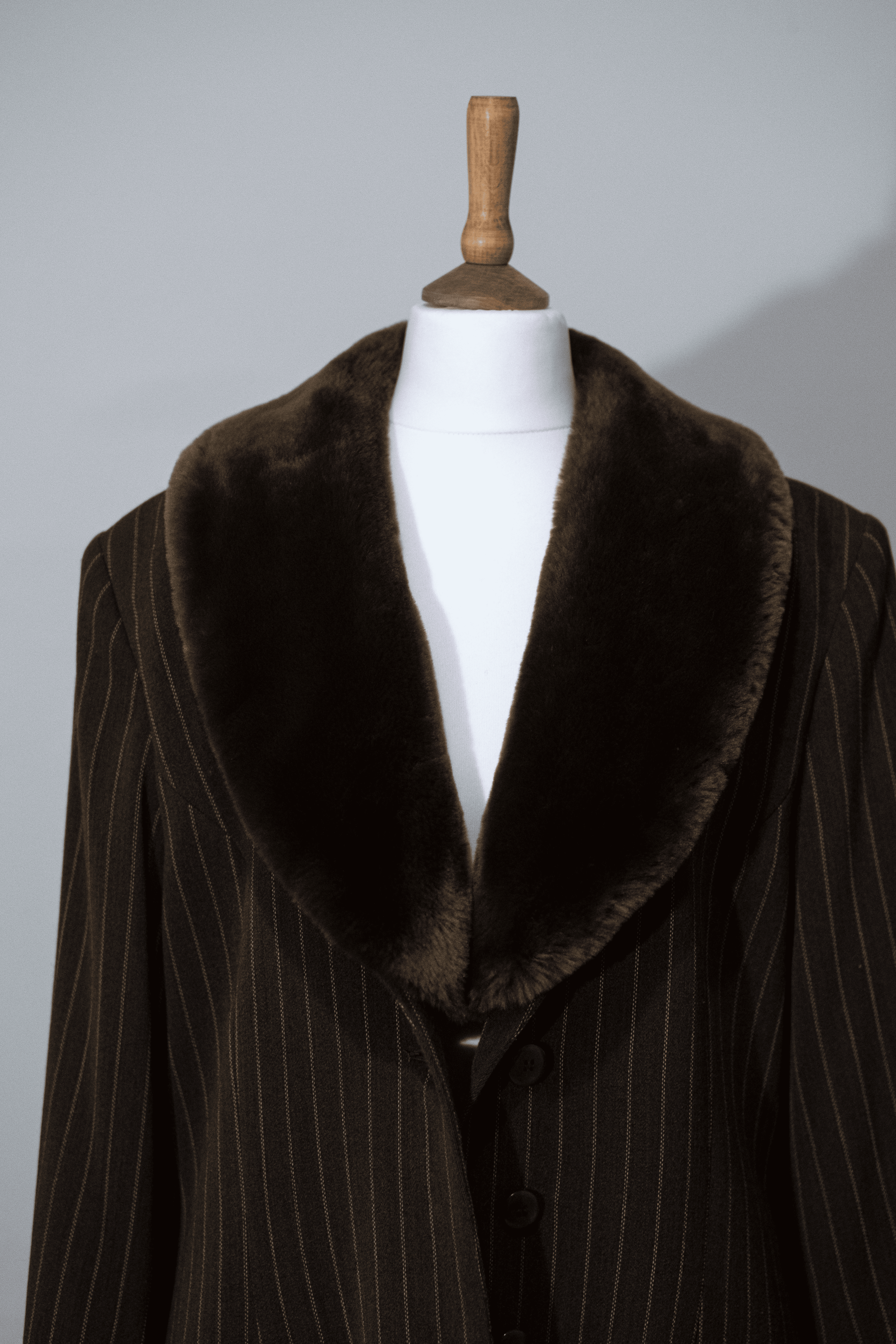 Brown striped faux fur collar jacket