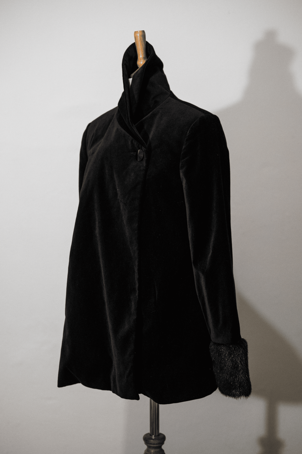 Velvet faux fur cuff jacket