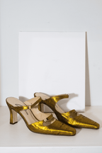 Gold raw silk mules EU38