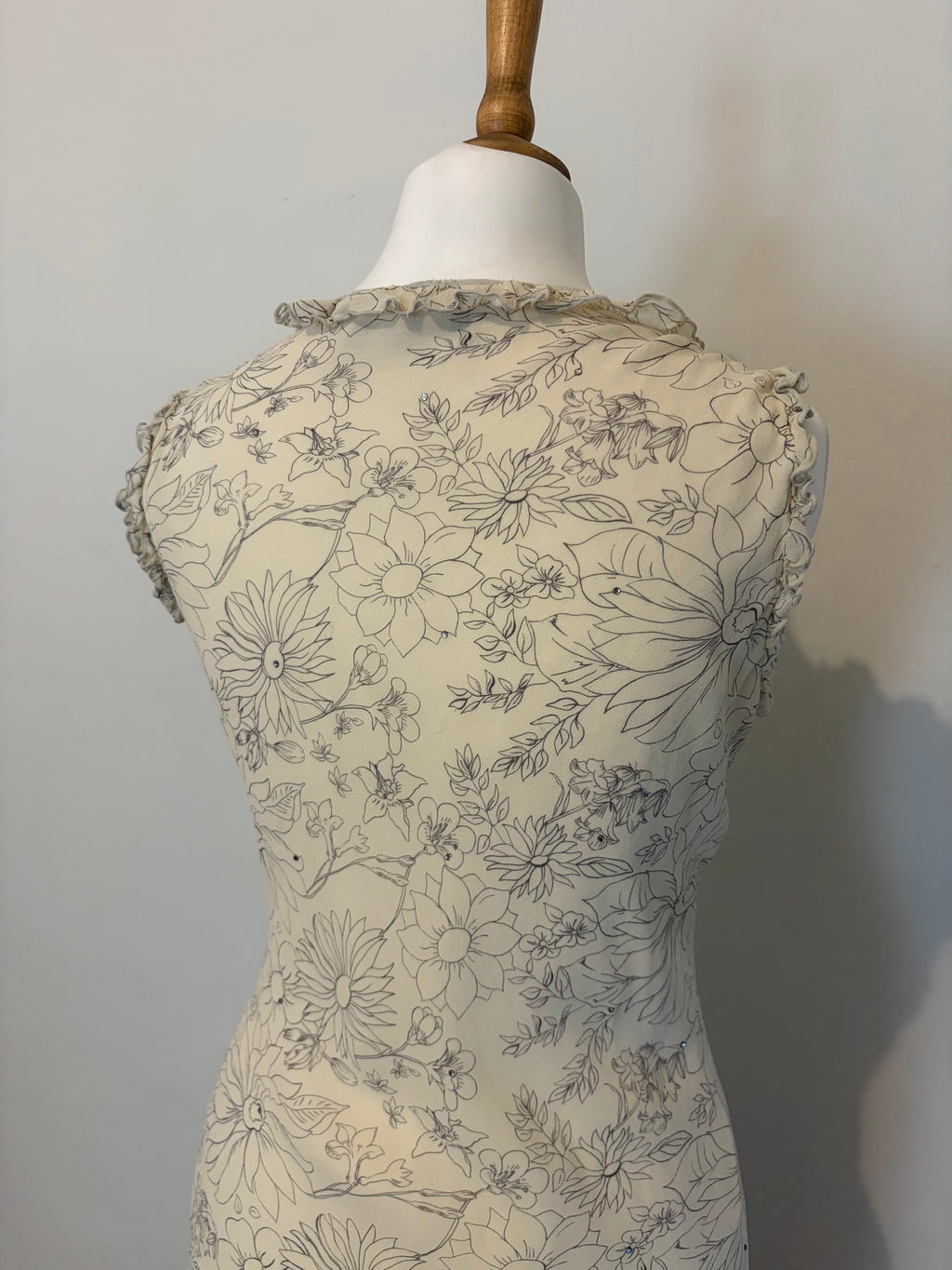 100% silk flower illustrated dress