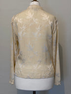Satin frog closure top