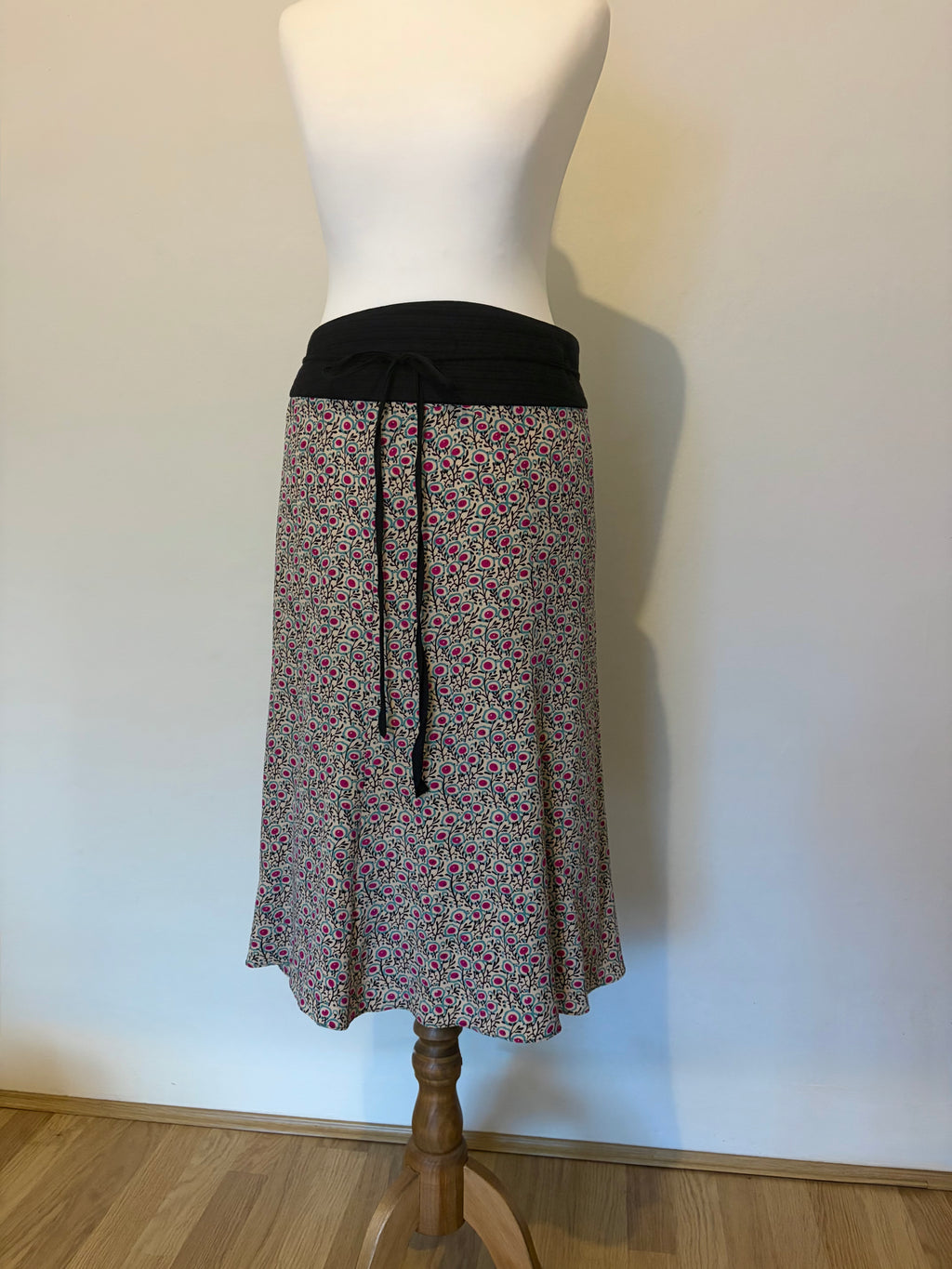 100% Silk floral wrap skirt