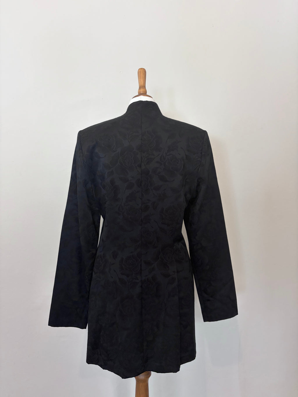 Black jacquard rose print jacket